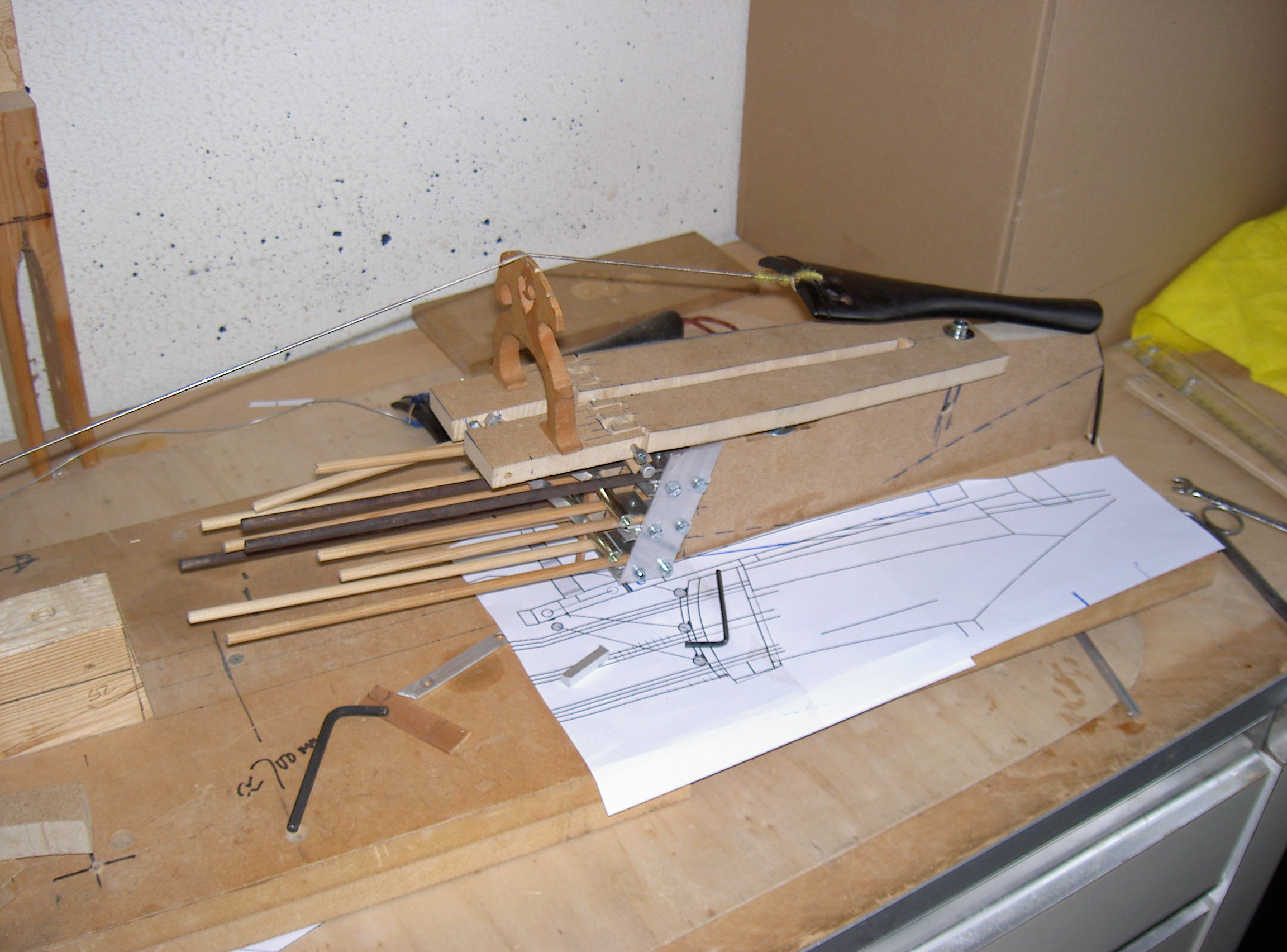 Lingsma electric upright bass - resonator experiment jan 2022